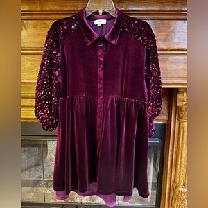 Umgee Velvet Swing Top in Deep Purple